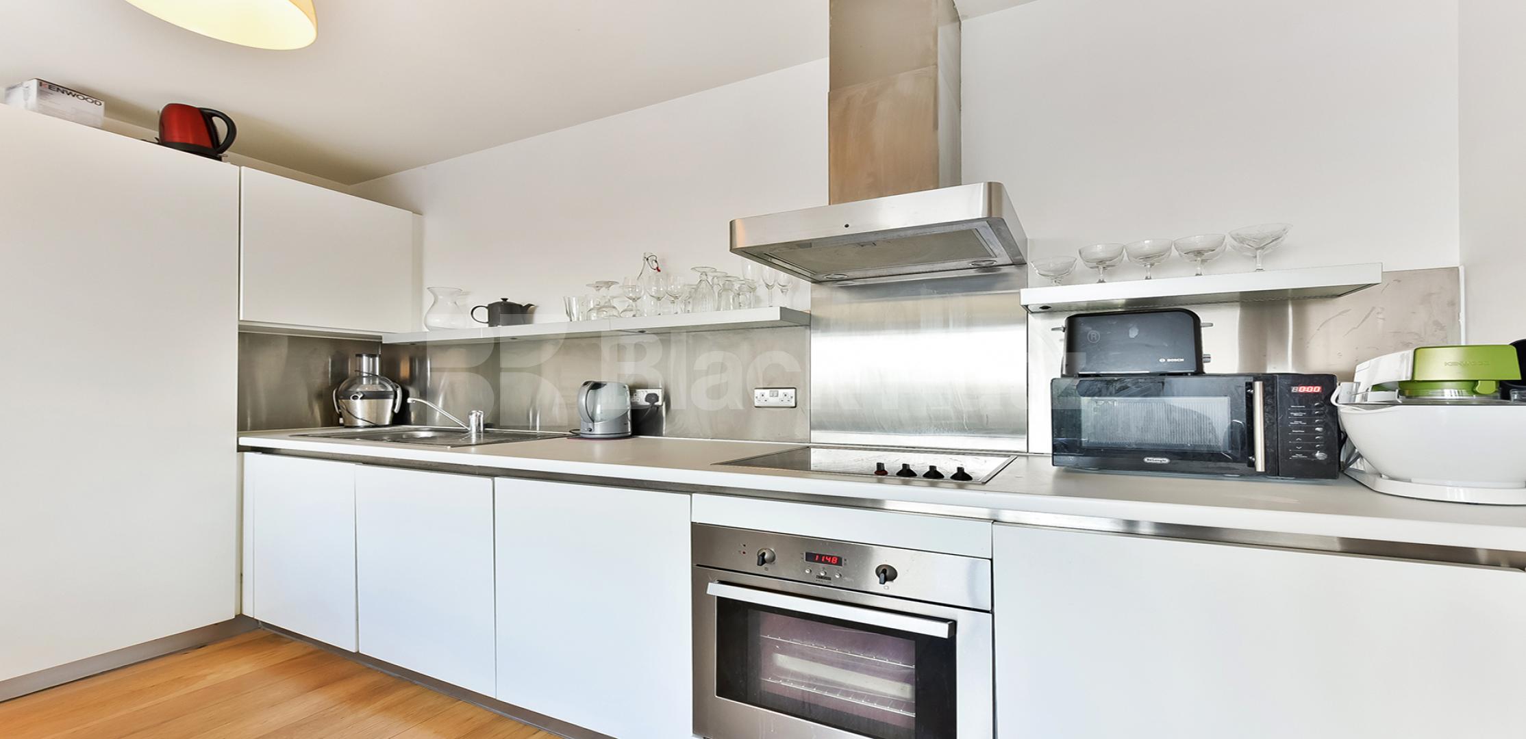 			NEW INSTRUCTION (Includes water rates)., 2 Bedroom, 1 bath, 1 reception Apartment			 South Central East Steedman Street, Elephant and Castle